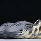 Yzy Foam RNNR 'MX Moon Grey'