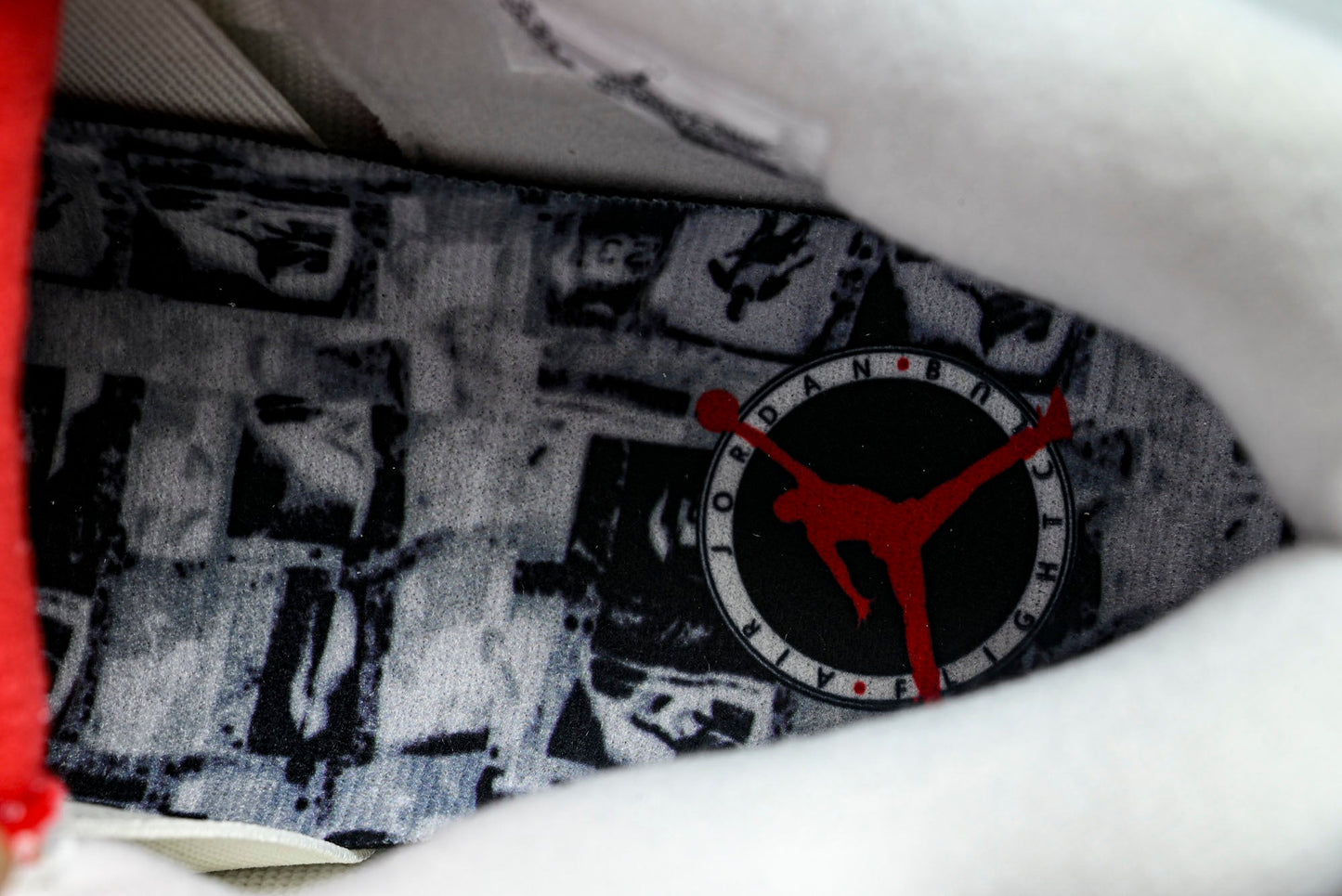 AJ4 Retro OG 'Flight Club'