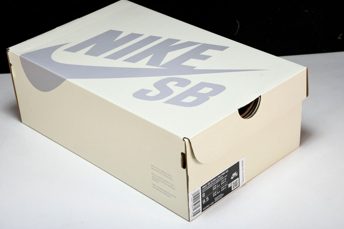 SB Dnk Low x April Skateboards - UK 4 (W 3.5) / US 4.5 (W 6) / EU 36.5