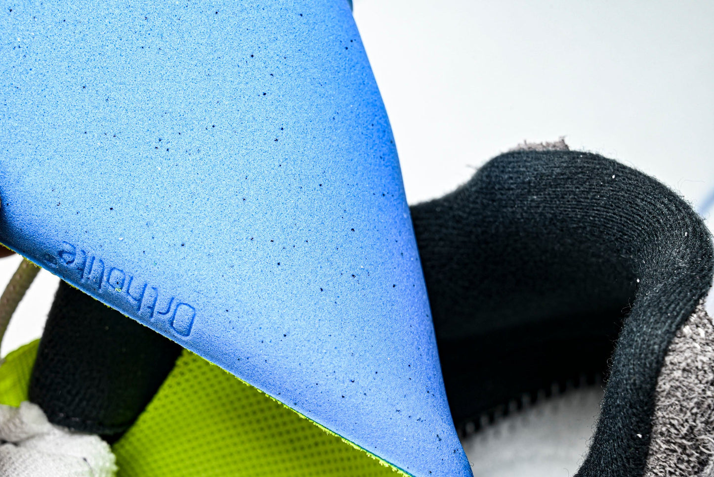 AM95 OG 'Reverse Gradient Neon'