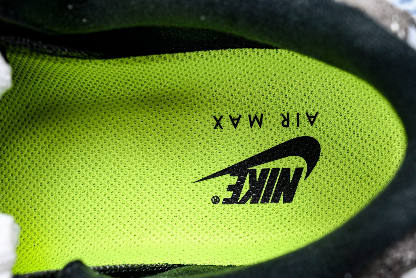 AM95 OG 'Reverse Gradient Neon'