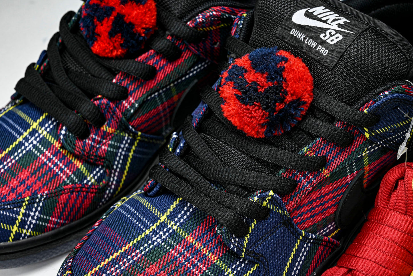 SB Dnk Low x Nardwuar 'Tartan'