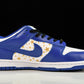 Supreme x SB Dnk Low Stars 'Hyper Royal'