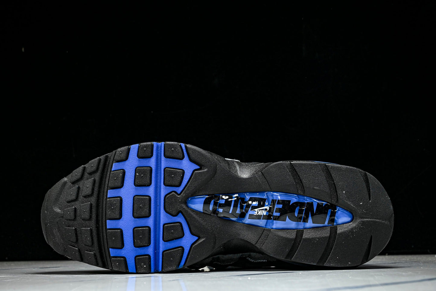 Undefeated x AM95 Geo Exclusive Pack 'Birmingham Hyper Cobalt'