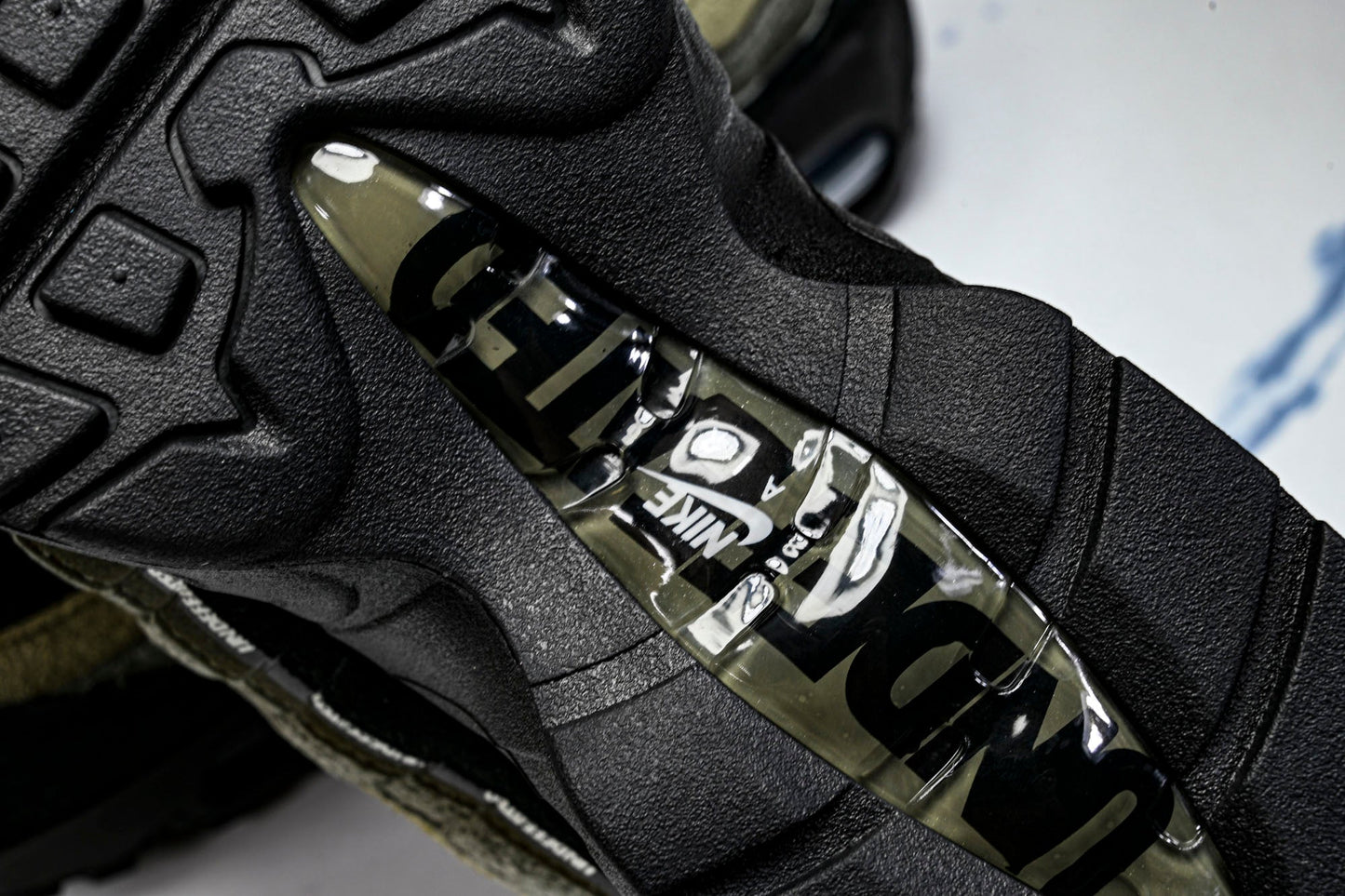Undefeated x AM95 Geo Exclusive Pack 'LA Brea'