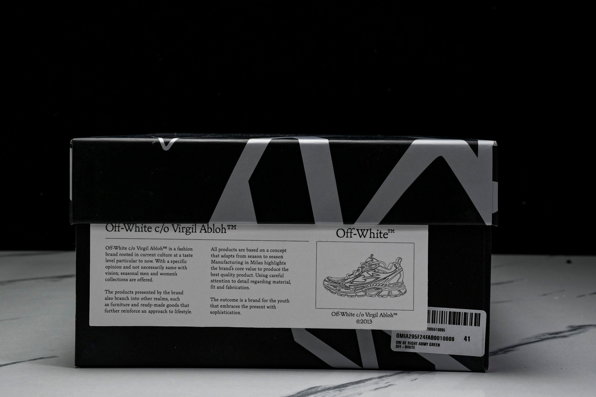 Off-White 