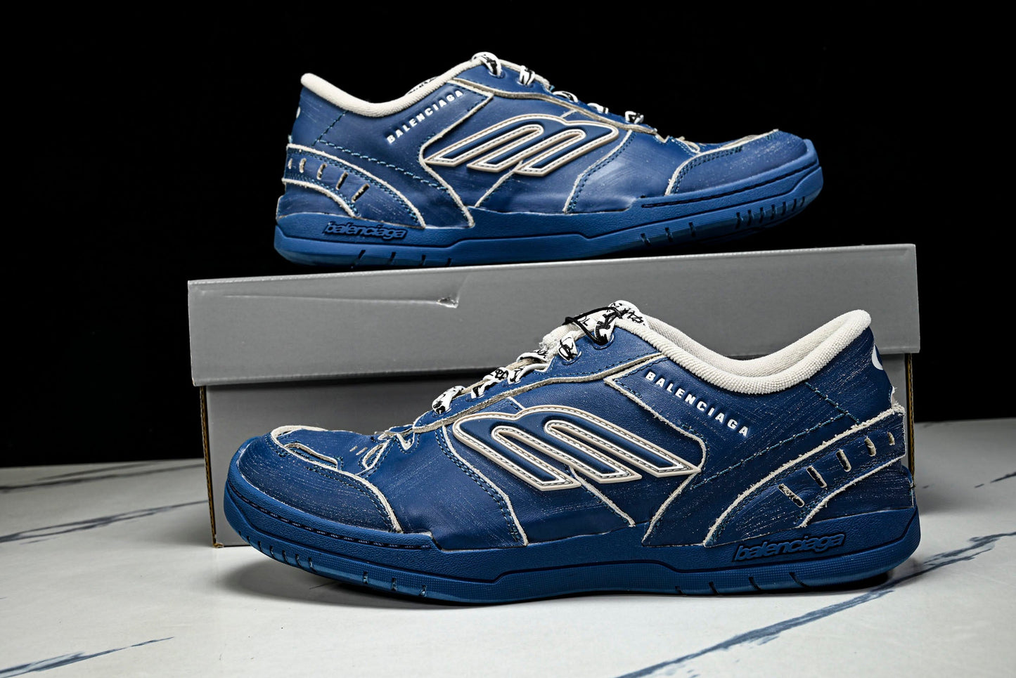 Вalenciaga Hamptons Worn-Out Sneaker 'Navy Blue'