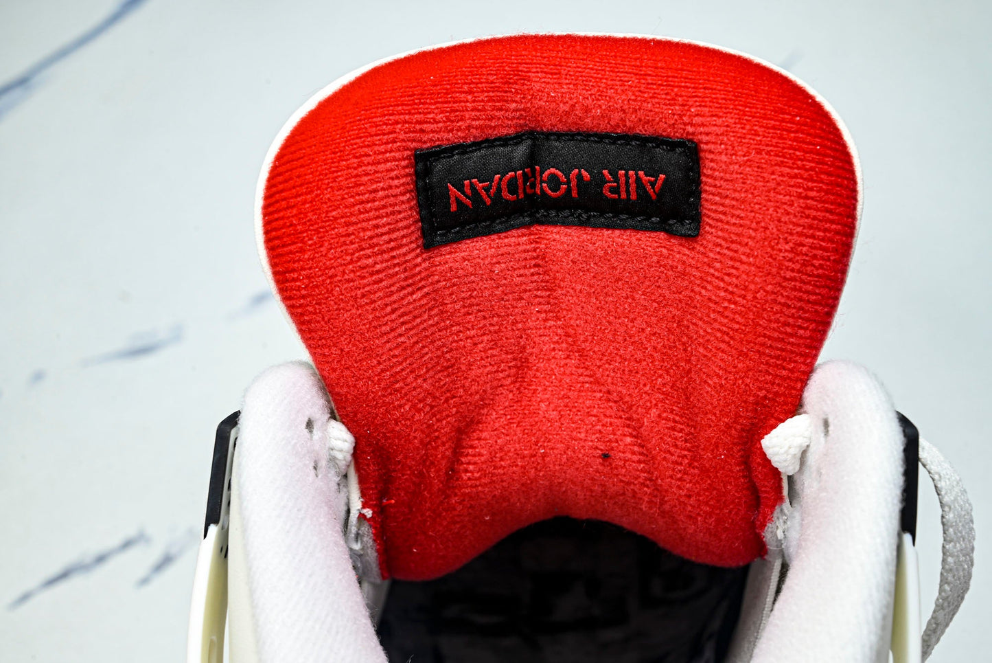 AJ4 Retro OG 'Flight Club'