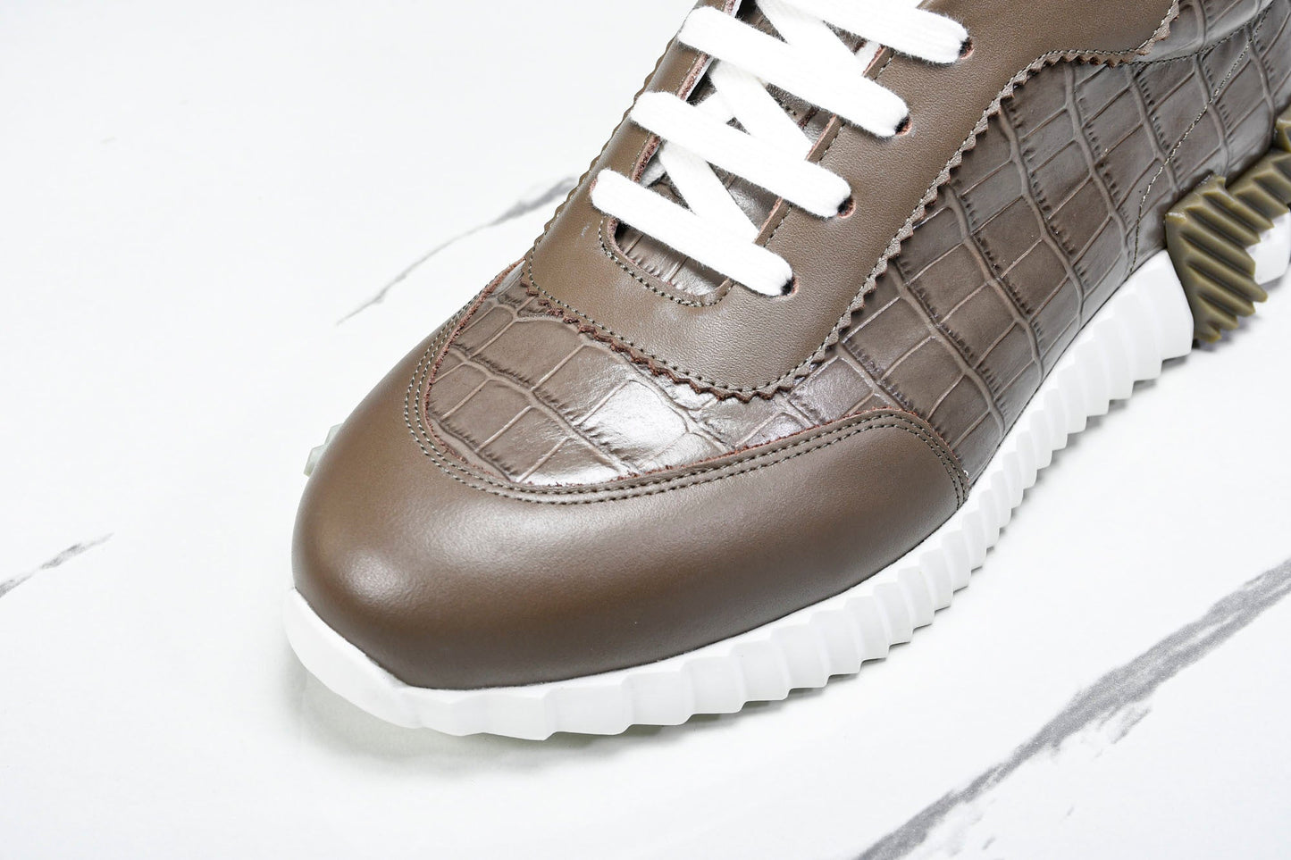 Нermès Bouncing Sneaker 'Etoupe Crocodile'