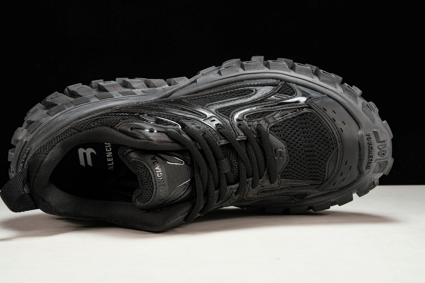 Defender (Bouncer) Sneaker 'Black' - UK 11 / US 12 / EU 45