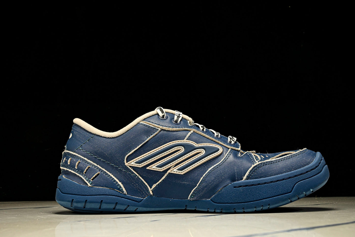 Вalenciaga Hamptons Worn-Out Sneaker 'Navy Blue'