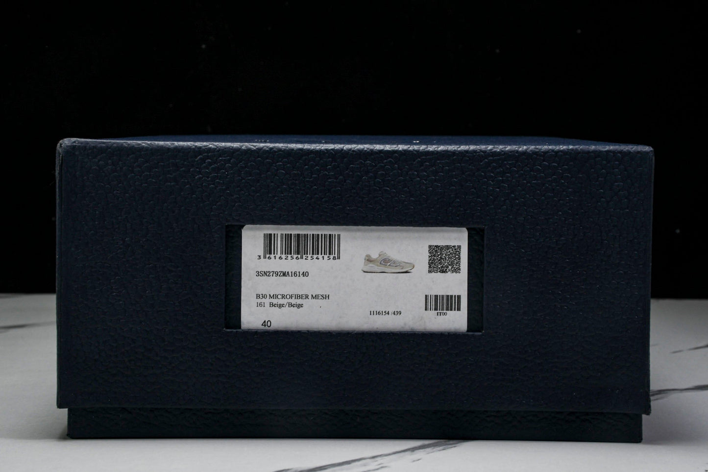 D1or B30 'Beige' - UK (W) 4 / US (W) 7 / EU 38