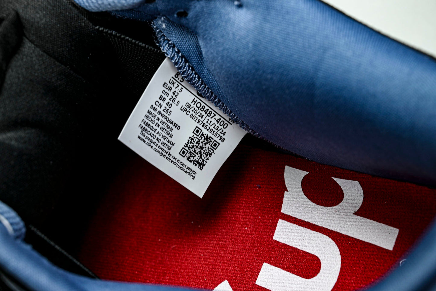 SB Dnk Low x Supreme 94 Ocean Fog