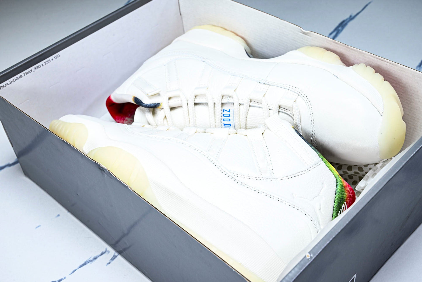 AJ11 Retro City Pack '285'