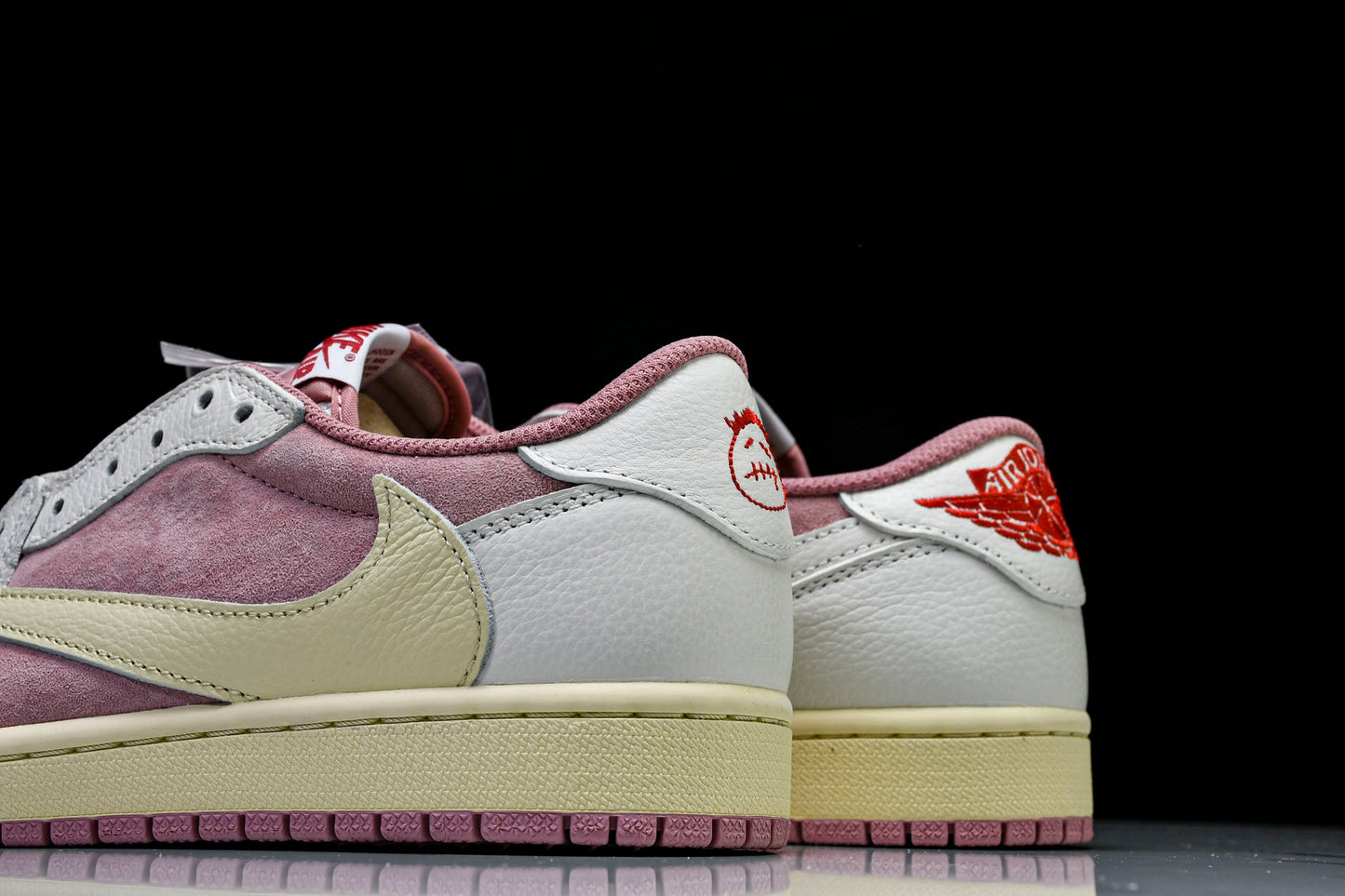 Travis Scott AJ1 Retro Low OG 'Shy Pink' - UK 8 / US 9 / EU 42.5