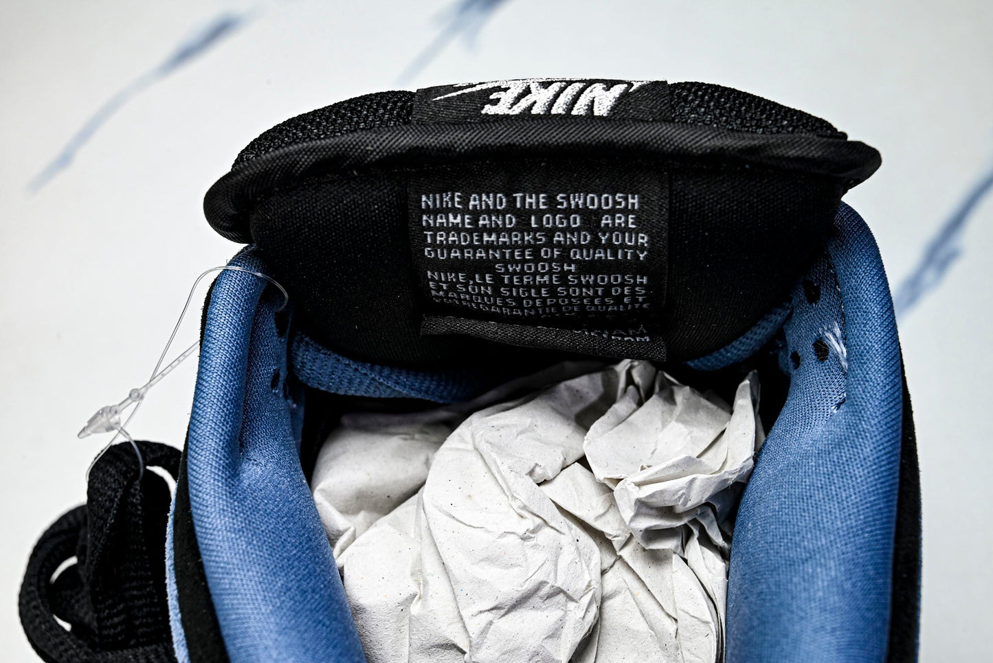 SB Dnk Low x Supreme 94 Ocean Fog