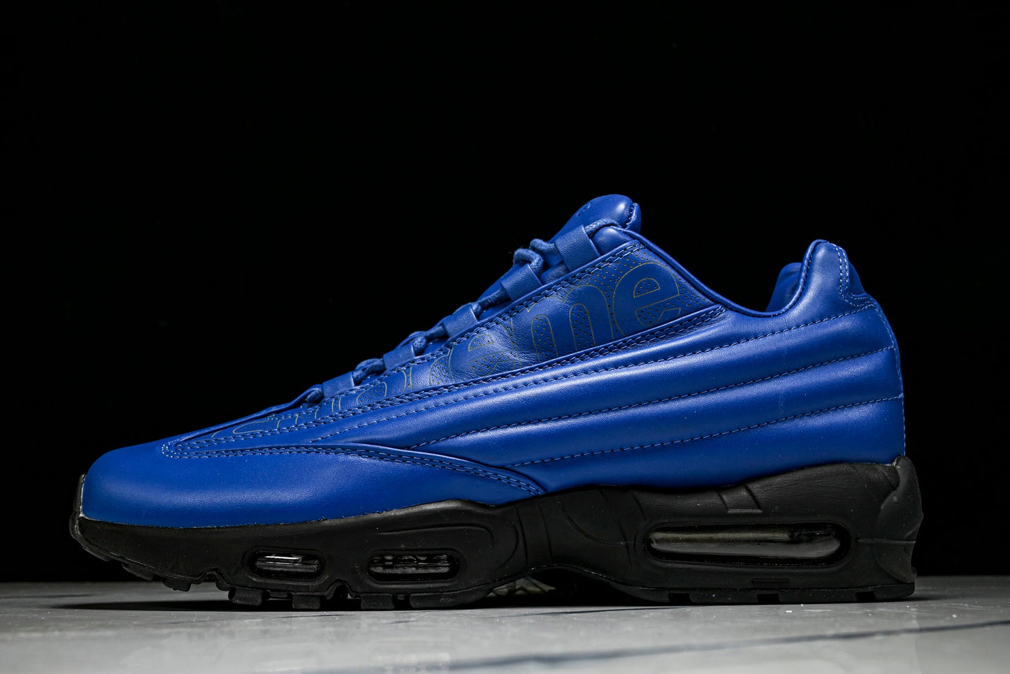 Supreme x AM95 Lux 'Hyper Cobalt'