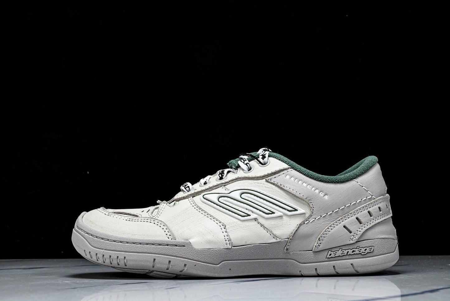 Вalenciaga Hamptons Worn-Out Sneaker 'Beige Green'
