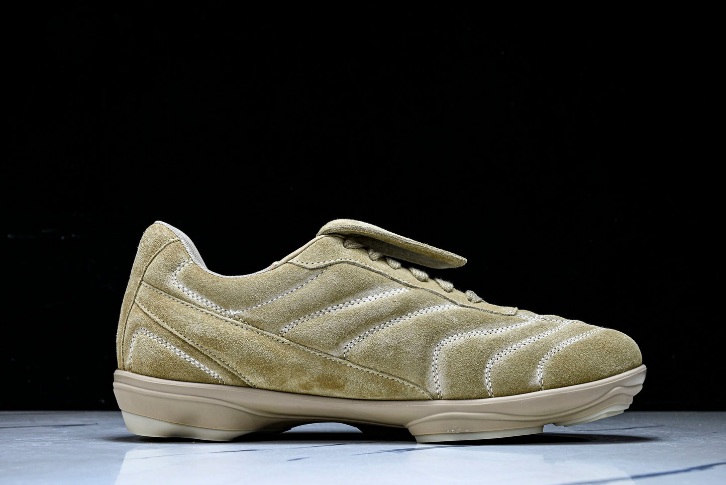 Louis Vuittоп Footprint Football Sneaker 'Beige Suede'