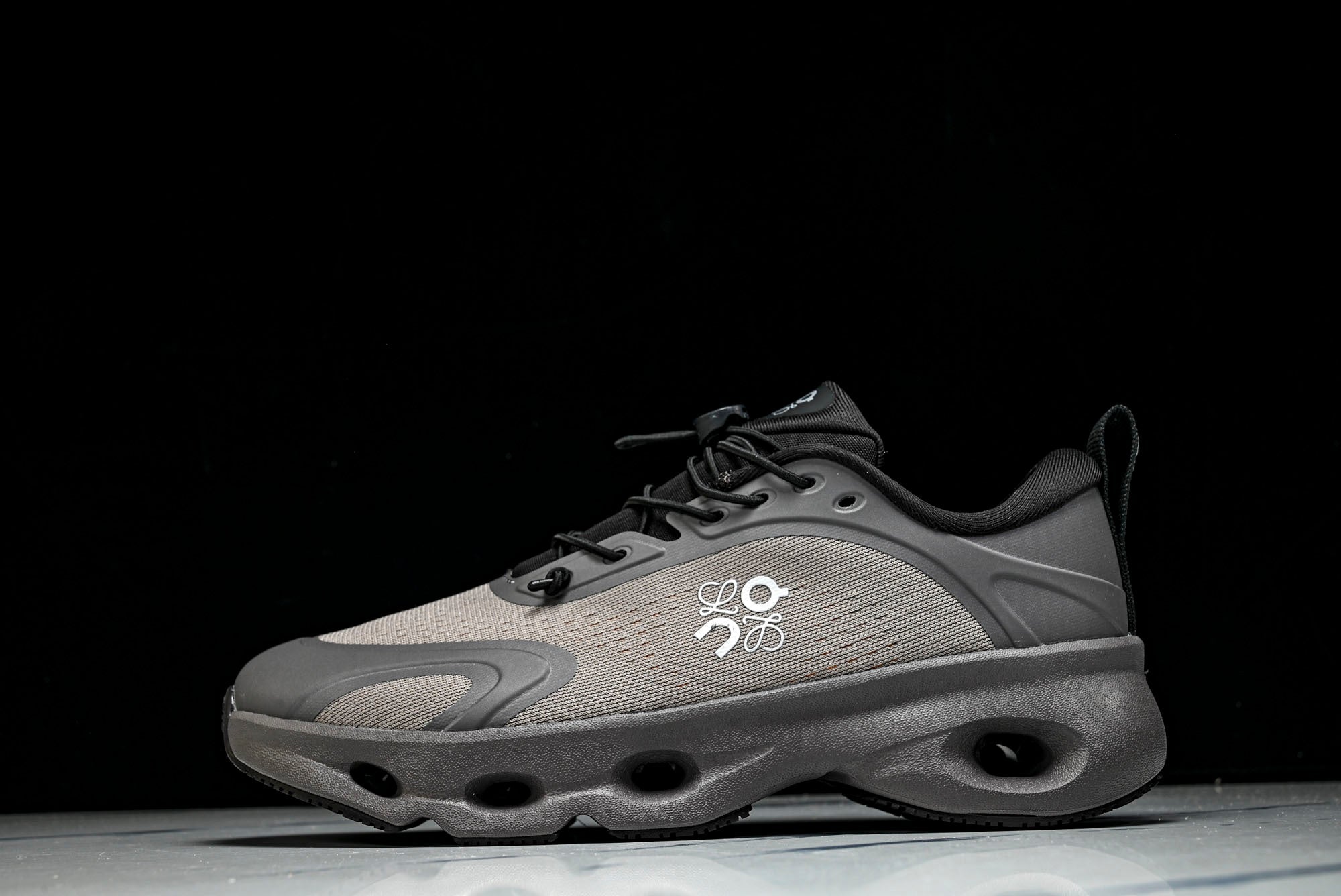 LOEWE × ON Cloudsolo 'Grey Black'