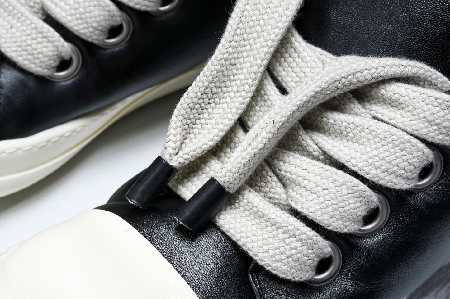 Rick Owens Luxor Jumbo Lace Padded Low 'Black'