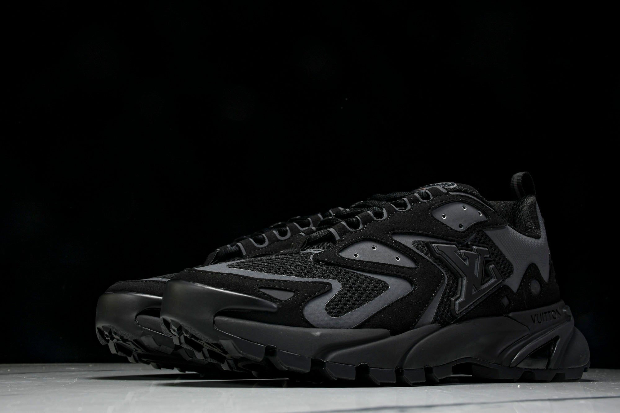 Louis Vuittоп Runner Tatic Sneaker 'Black'