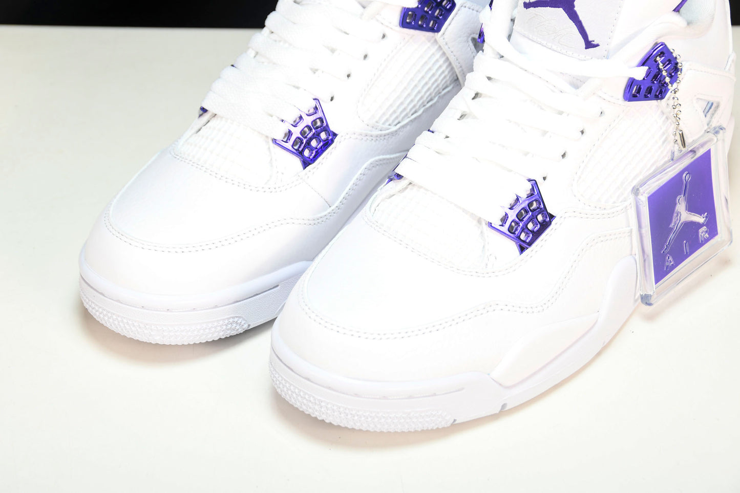 AJ4 Retro OG 'Purple Metallic'