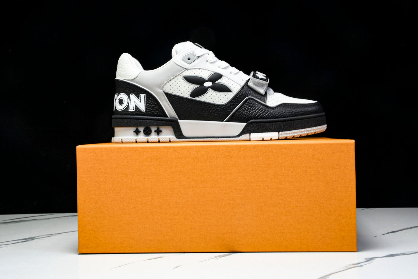 Louis Vuittоп Trainer Low Velcro Strap 'Perforated Black'