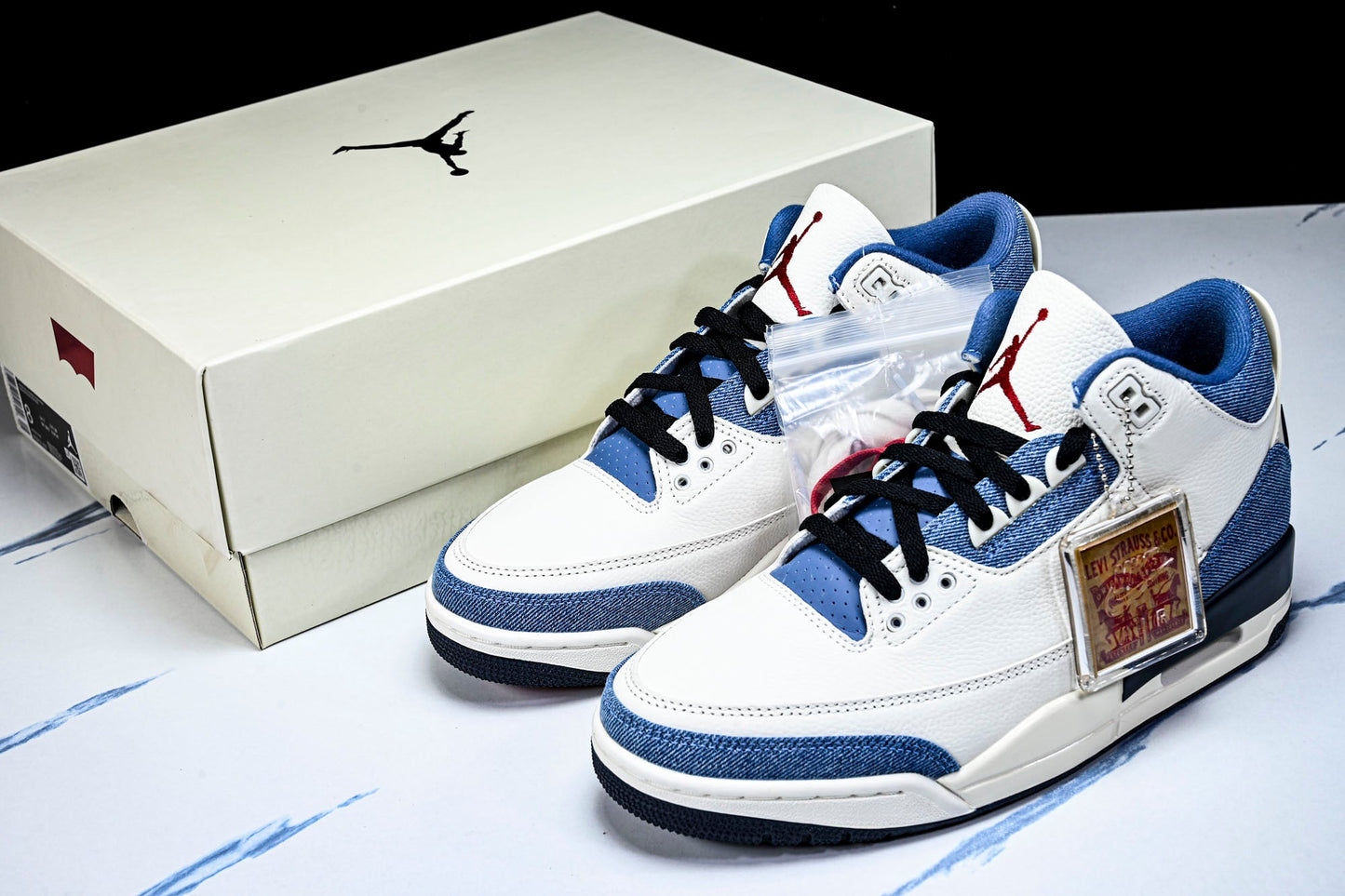 Levi's x AJ3 'All-Star City of Angels'