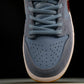 SB Dnk Low 'Philadelphia Phillies'