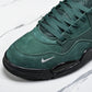 Nigel Sylvester x AJ4 RM SP Grandma's Driveway 'Fence Green'