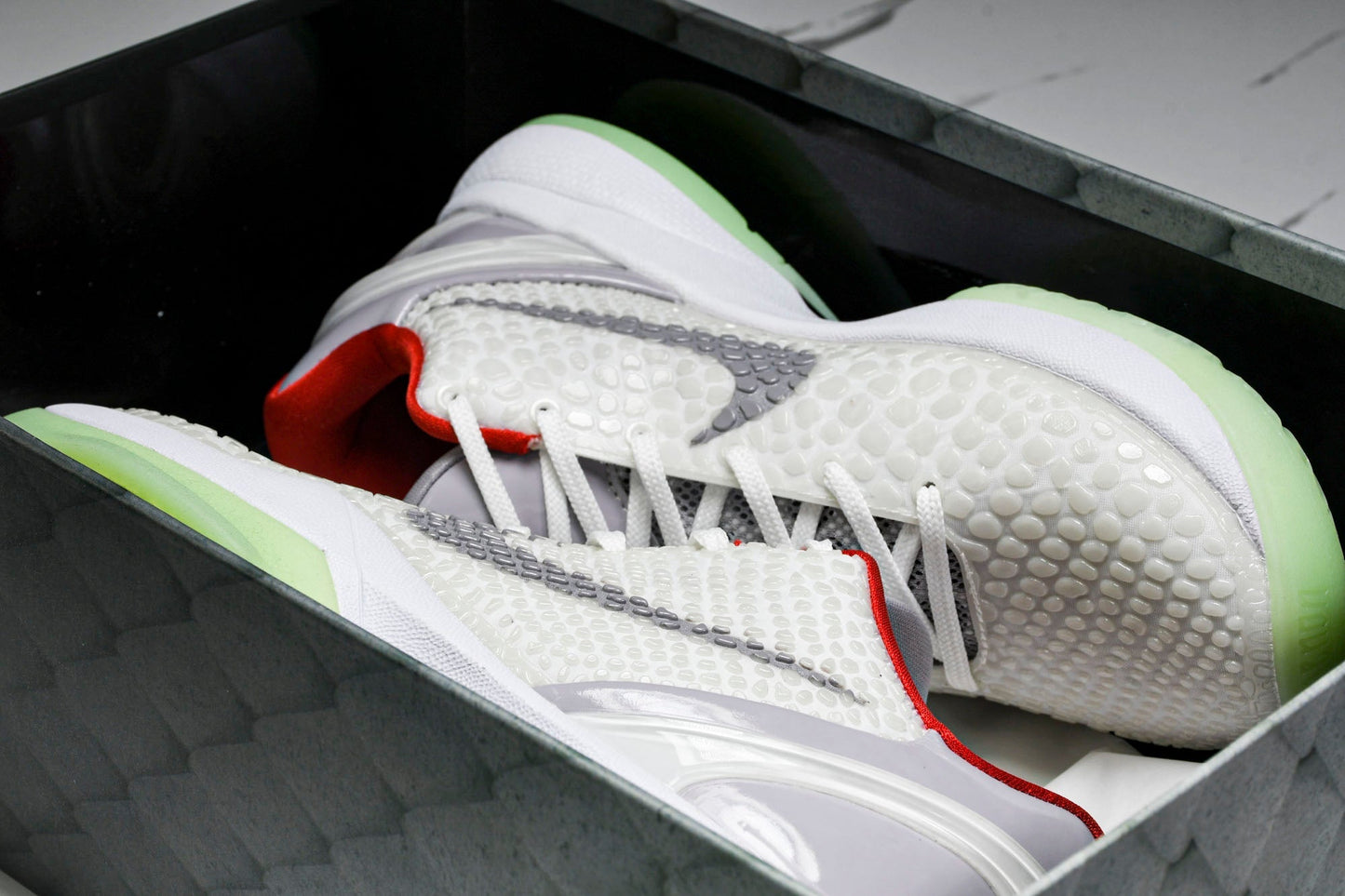 Kobe 6 'Yzy Pure Platinum' (Unreleased PE) - UK 11 / US 12 / EU 46