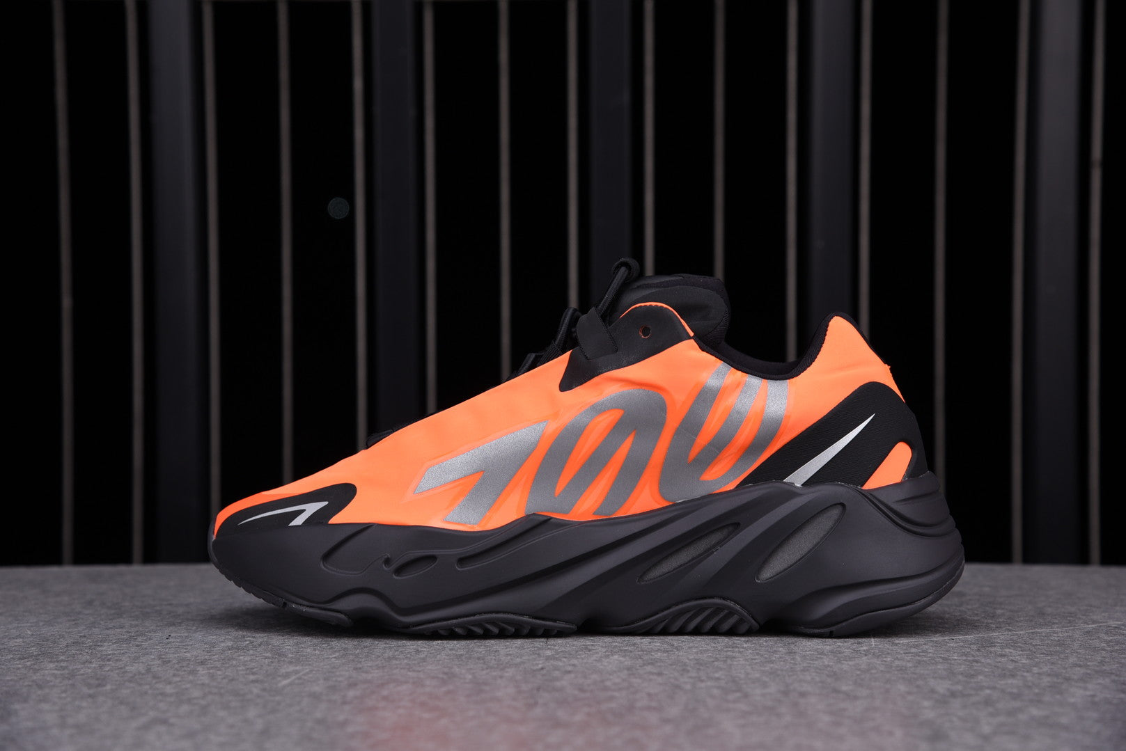 Yeezy Boost 700 MNVN