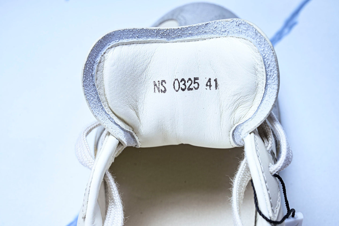 D1or B01 Matchpoint Sneaker 'Grey White'