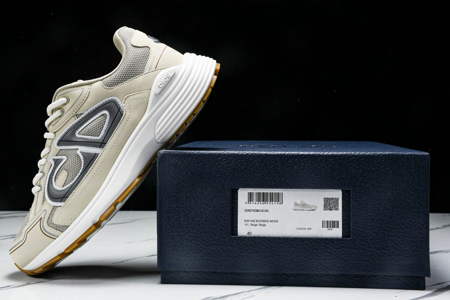 D1or B30 'Beige' - UK (W) 4 / US (W) 7 / EU 38