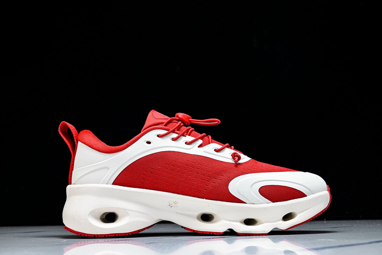 LOEWE × ON Cloudsolo 'Red White'