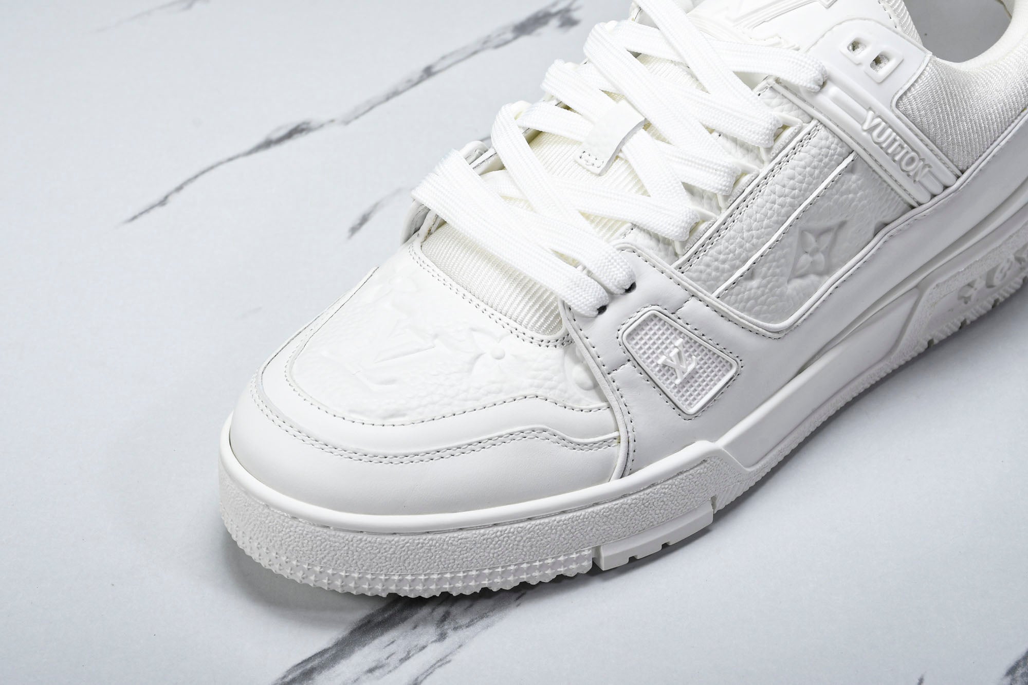 Louis Vuittоп Trainer Low 'White Embossed' - UK 8 / US 9 / EU 42