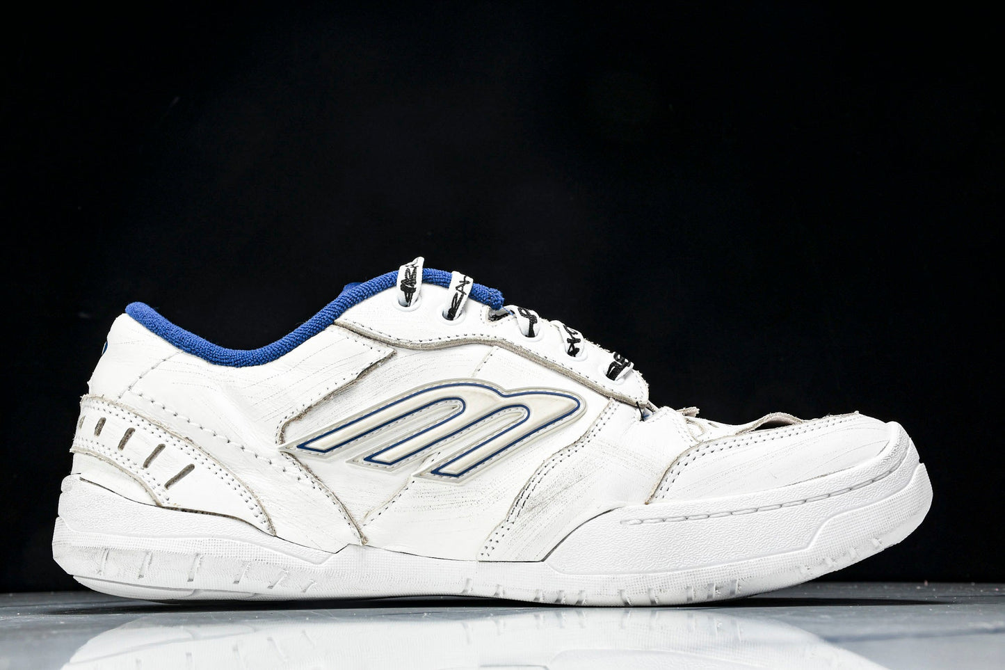 Вalenciaga Hamptons Worn-Out Sneaker 'White Blue'