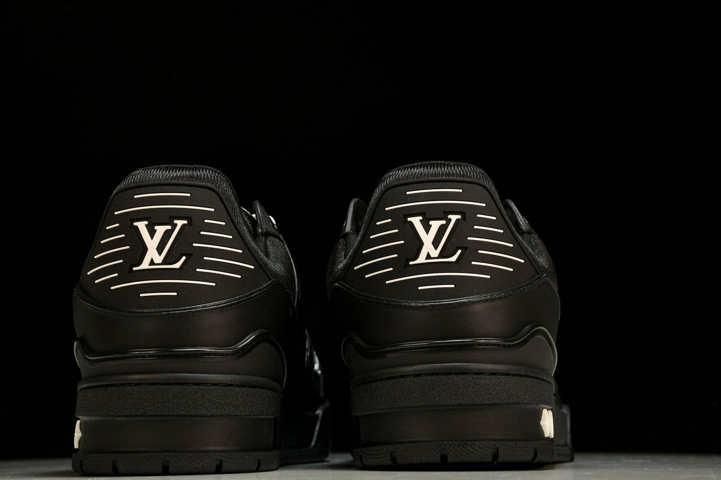 Louis Vuittоп Trainer Low 'Black Embossed' - UK 6 / US 7 / EU 40