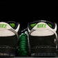 SB Dnk Low 'Staple Panda Pigeon'