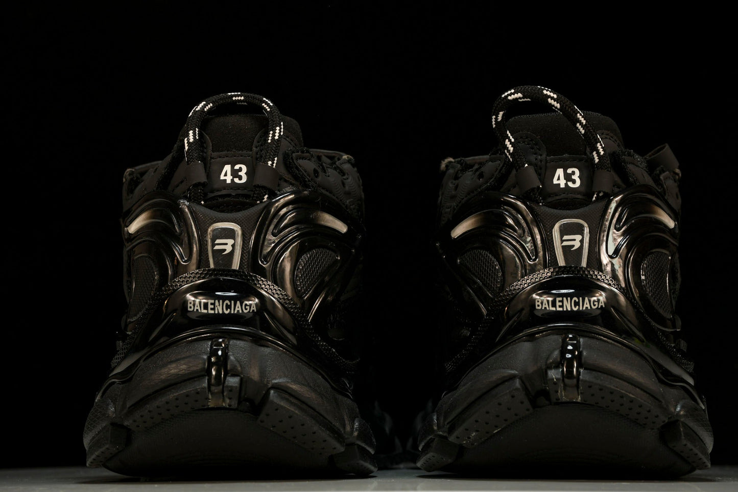 Runner 'Triple Black - Matte' - UK 10 / US 11 / EU 44