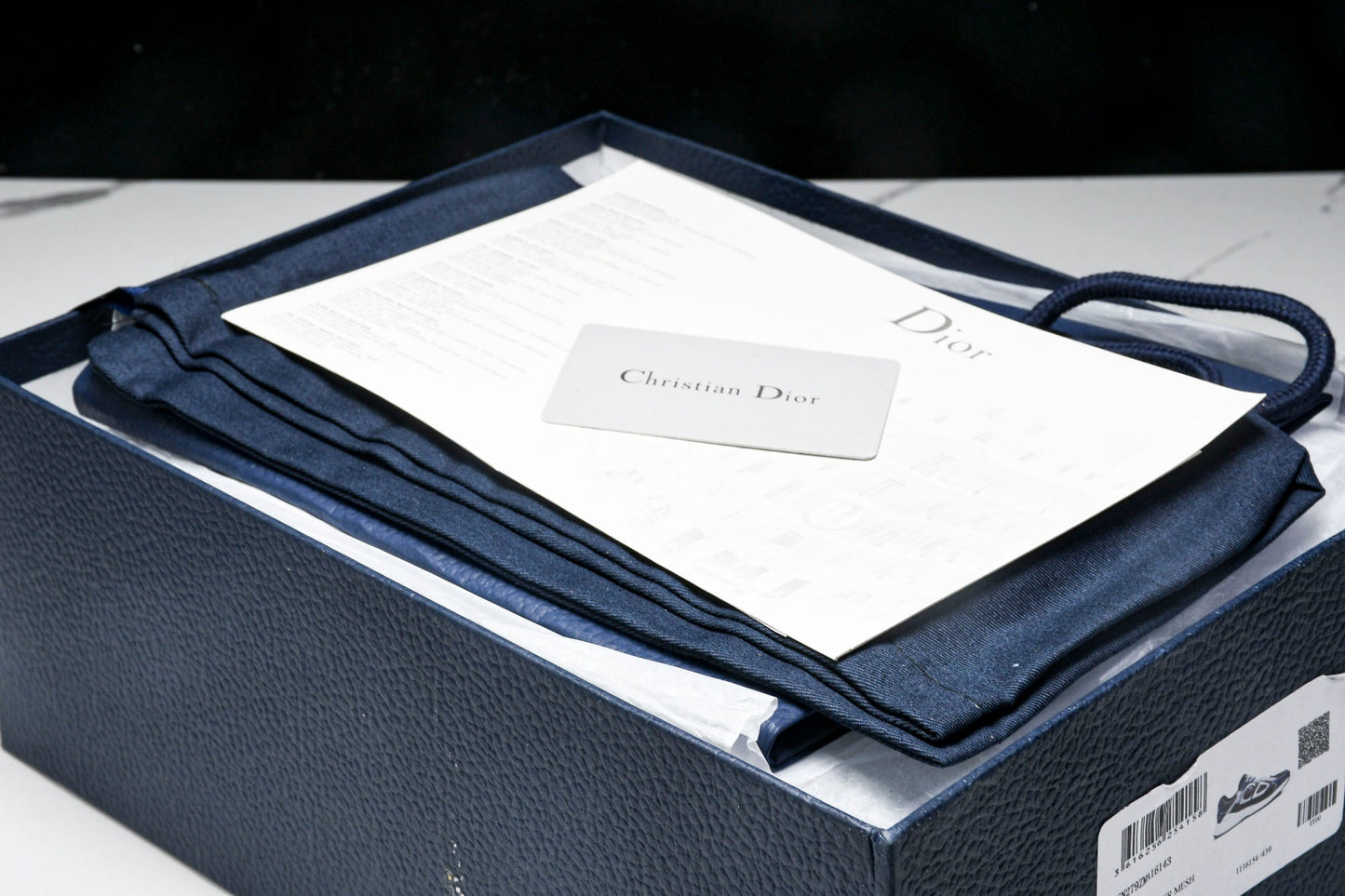 D1or B30 'Black Blue' - UK 8 / US 9 / EU 42