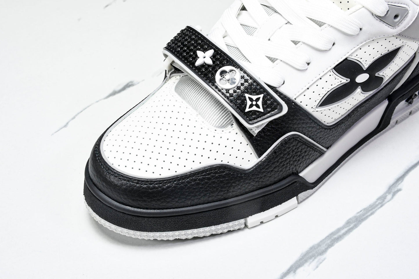 Louis Vuittоп Trainer Low Velcro Strap 'Perforated Black'