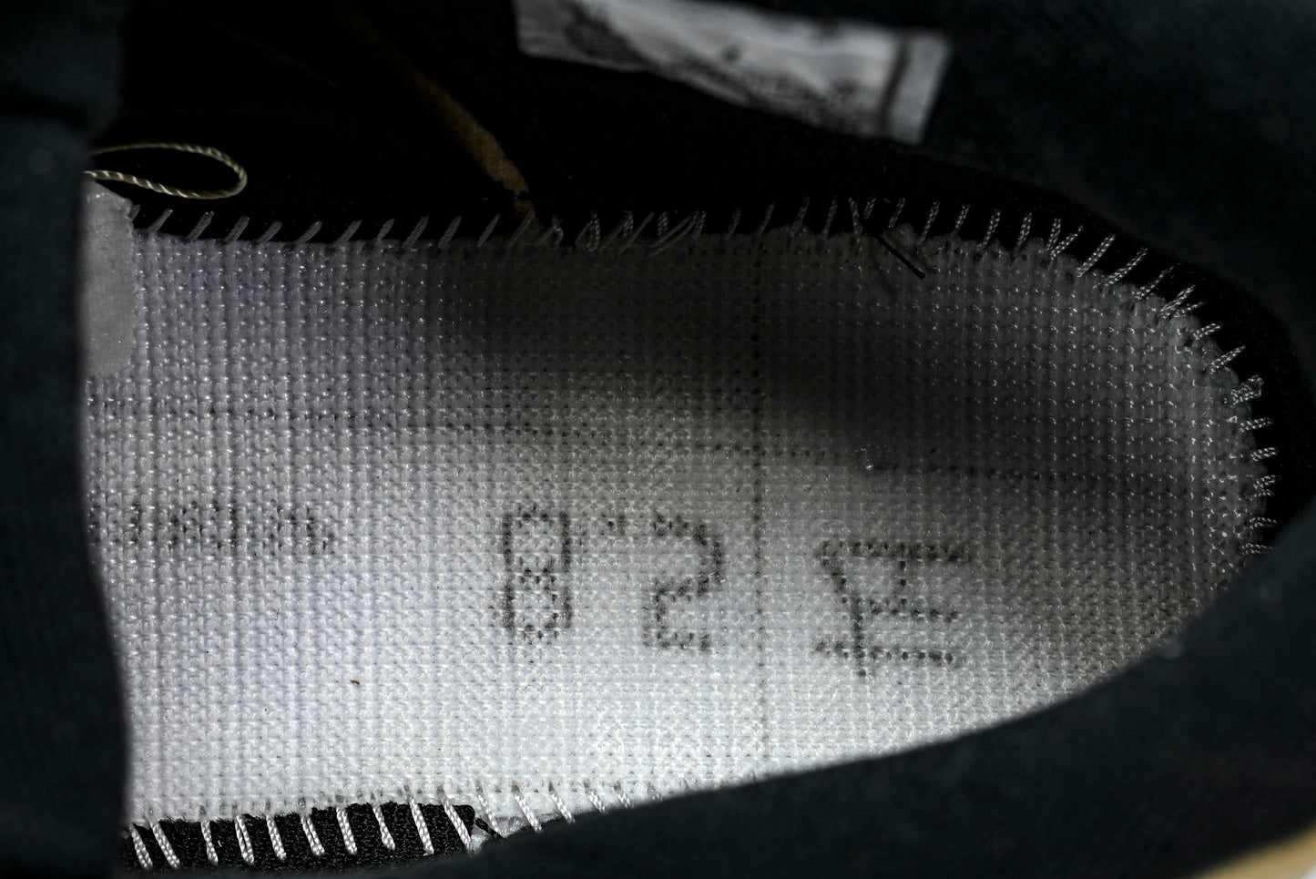 AJ4 Retro 'Pizza' (Full Adult Sizes)