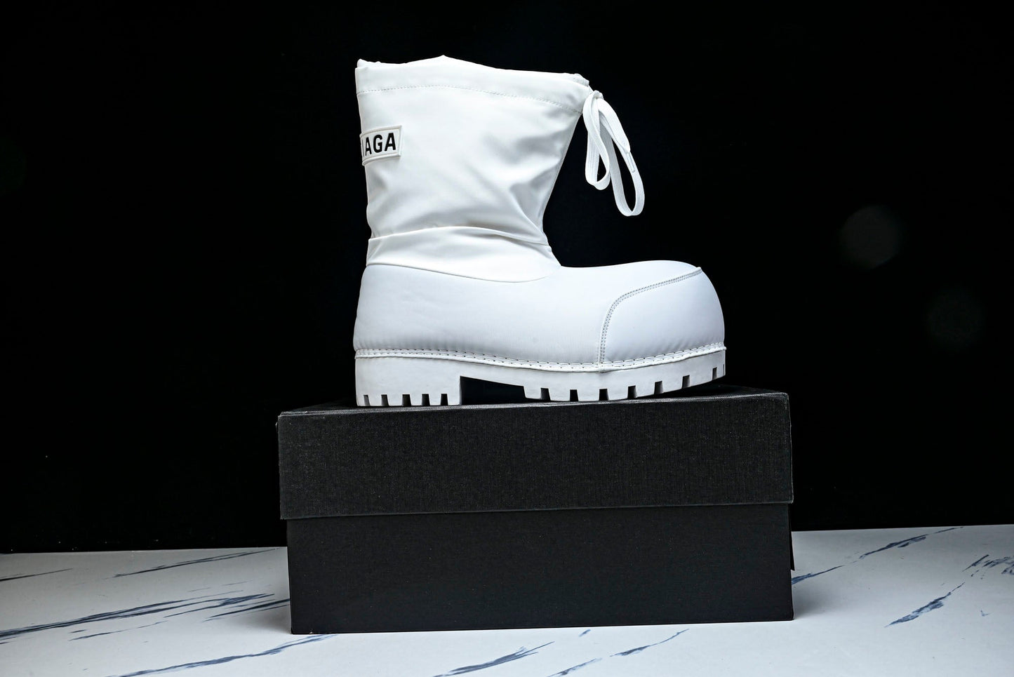 Вalenciaga Alaska Low Boot 'White'
