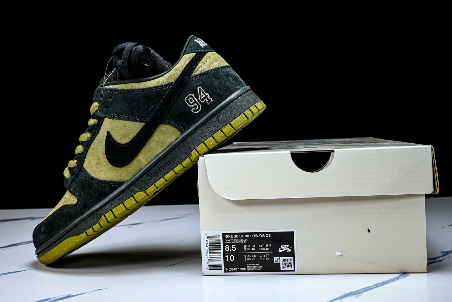 SB Dnk Low x Supreme 94 Camper Green