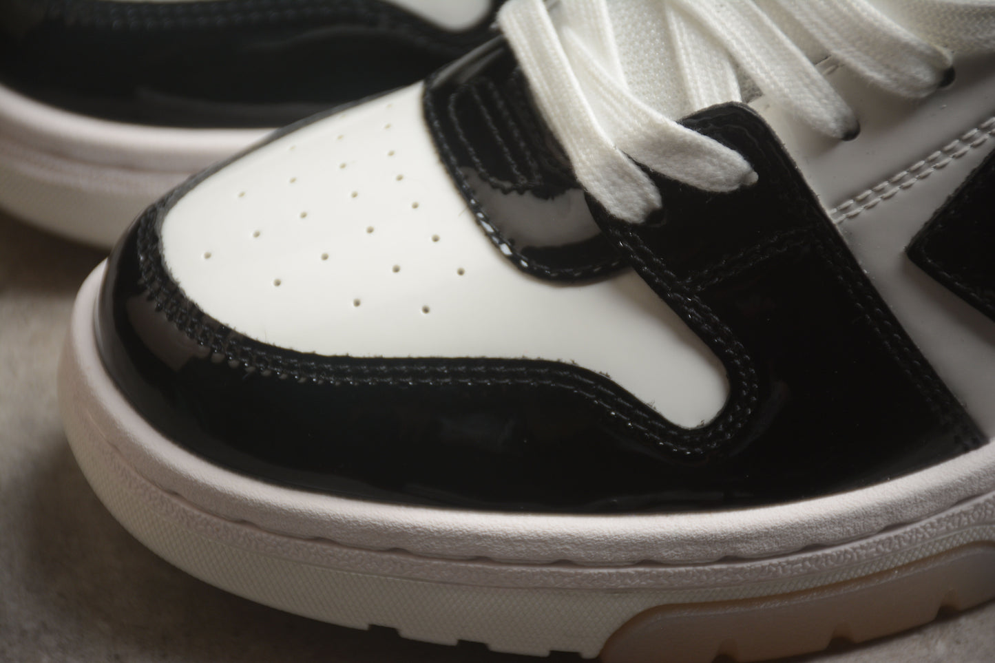 Off-White Out Of Office OOO Low Top 'Patent Black White'