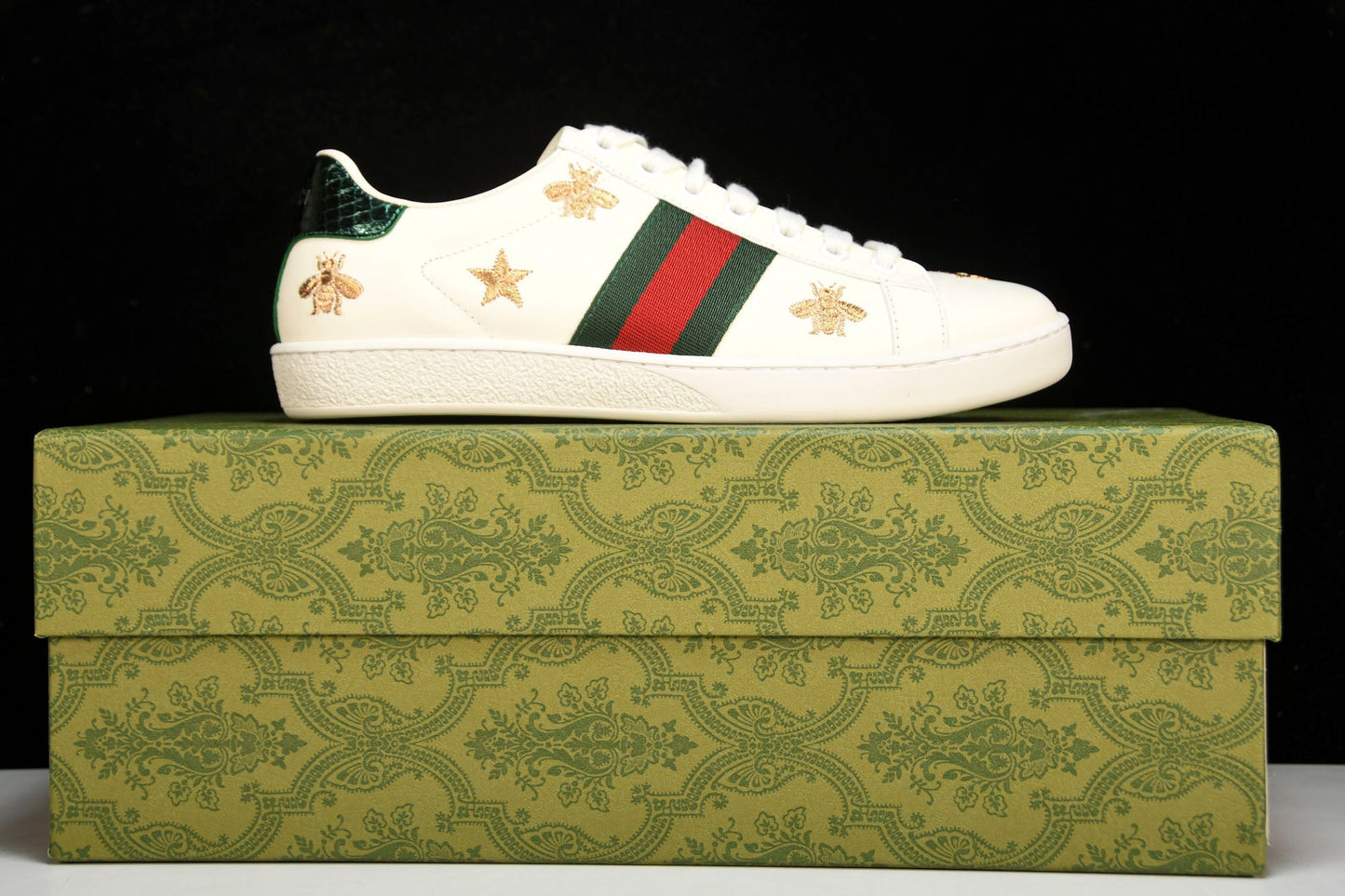 Guссi Ace 'Bees and Stars Green' - UK 7 / US 7.5 / EU 41