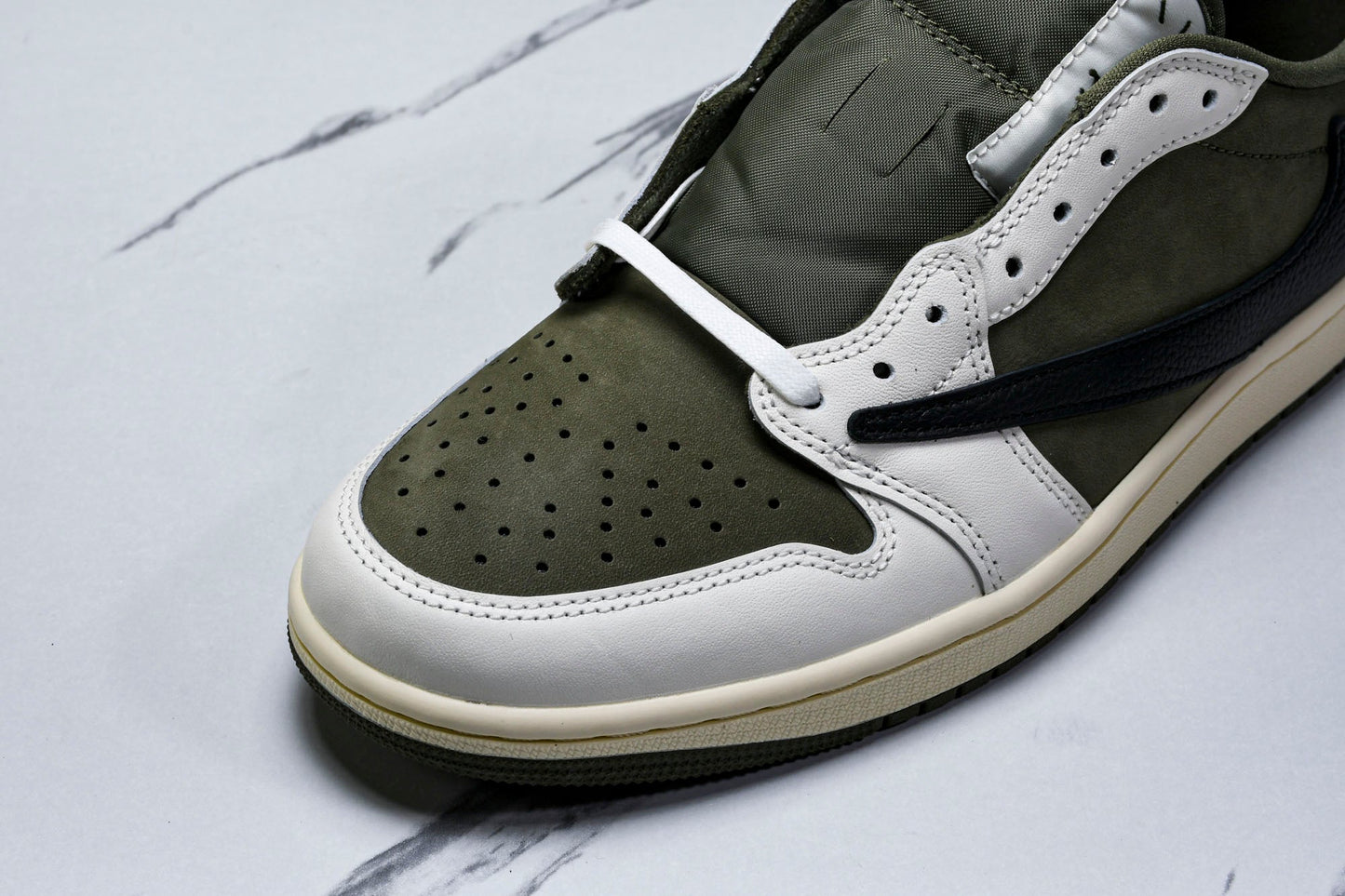 Travis Scott AJ1 Retro Low OG 'Medium Olive'