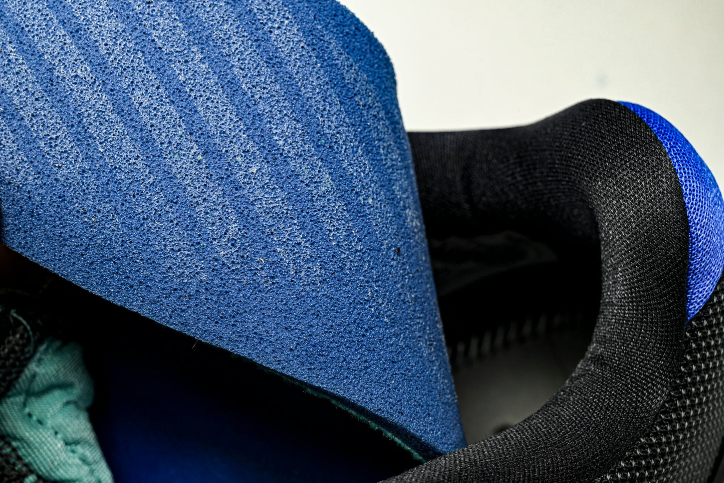 Kobe 5 Protro 'EYBL Academy PE'